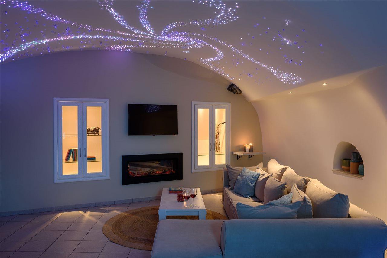 Suite Home Santorini Фира Екстериор снимка