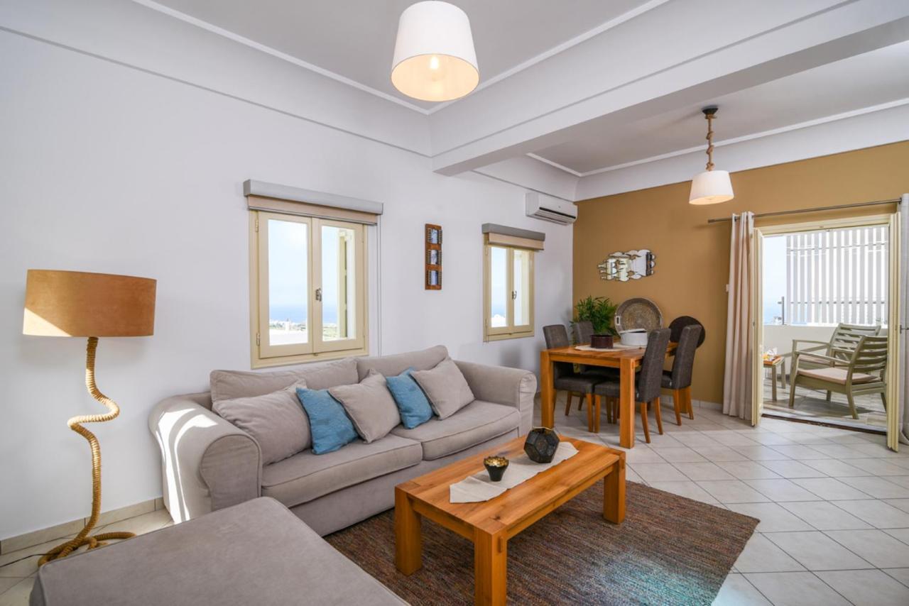 Suite Home Santorini Фира Екстериор снимка