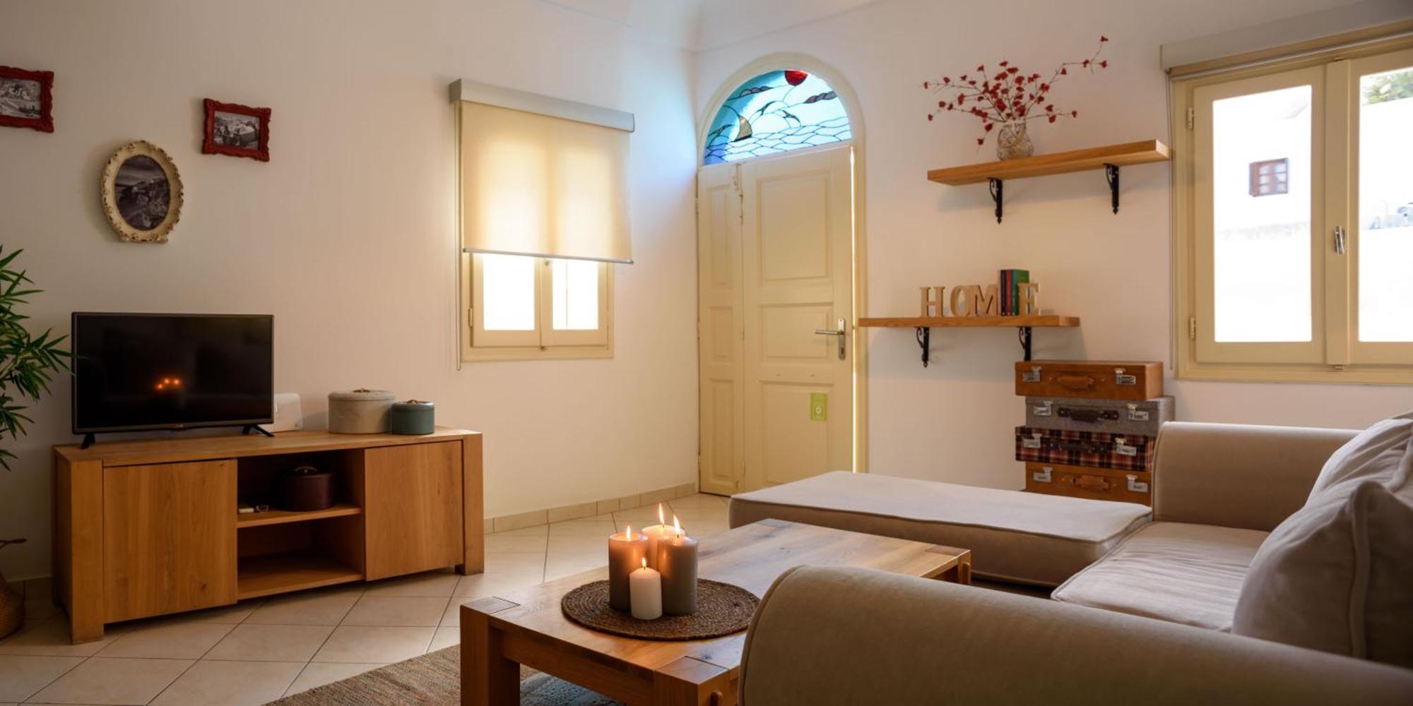 Suite Home Santorini Фира Екстериор снимка